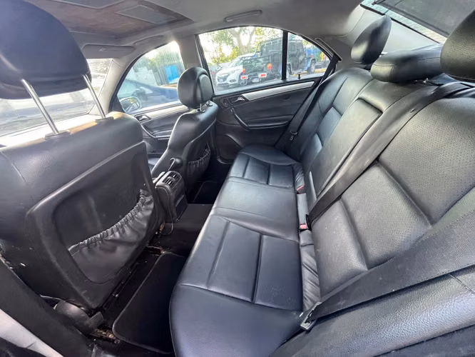 Mercedes-Benz C230 - Imagen 6