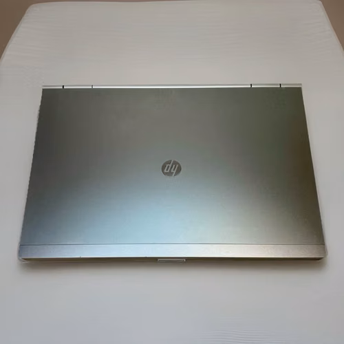 LAPTOP HP CORE i5, NITIDA! SIN DETALLES 