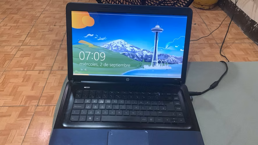 Venta HP 2000 para repuesto  - Imagen 1