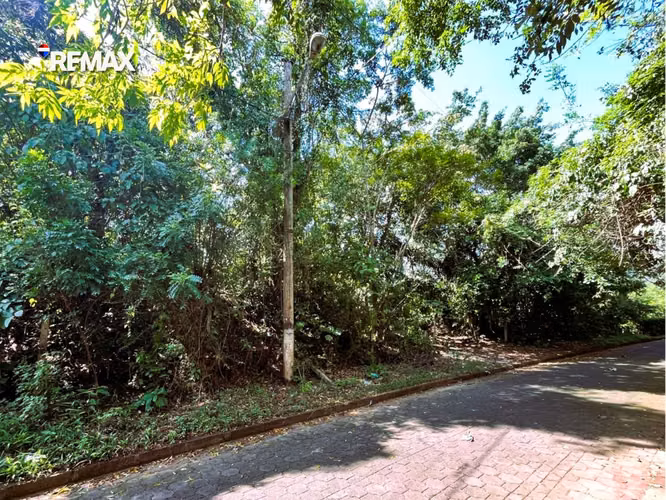 Exclusivo Terreno con Vistas en Pacaya