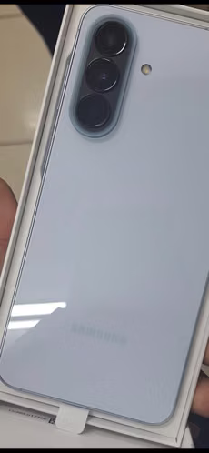 Samsung a57 5g de 128 gb 8 ram