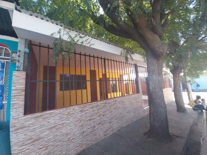 CASA REMODELADA EN VENTA | BARRIO SAN LUIS, MANAGUA - Imagen 3