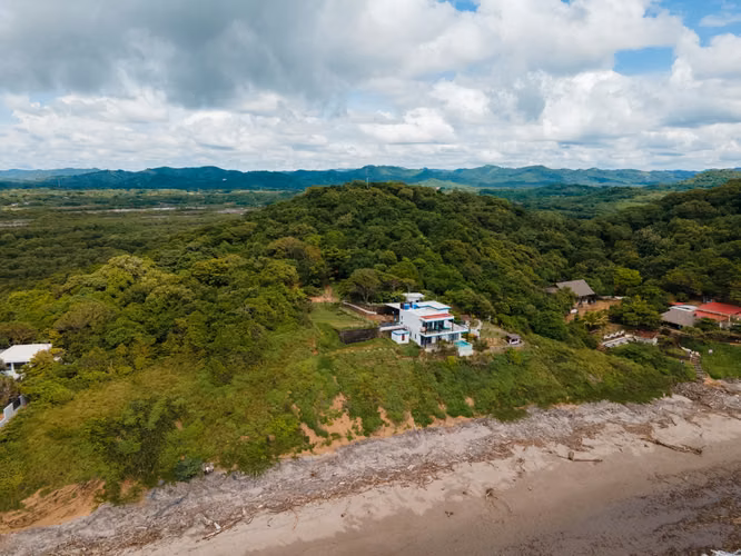 Luxury Beachfront House In Front of Popoyo Surf Break - Imagen 4