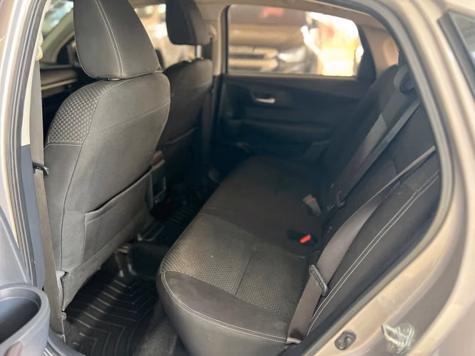 TOYOTA YARIS AÑO 2024 - Imagen 8