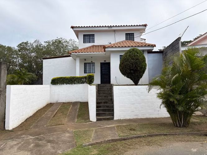 CASA TOWNHOUSE EN VENTA | URBANIZACIÓN VISTAS DE ESQUIPULAS - Imagen 9