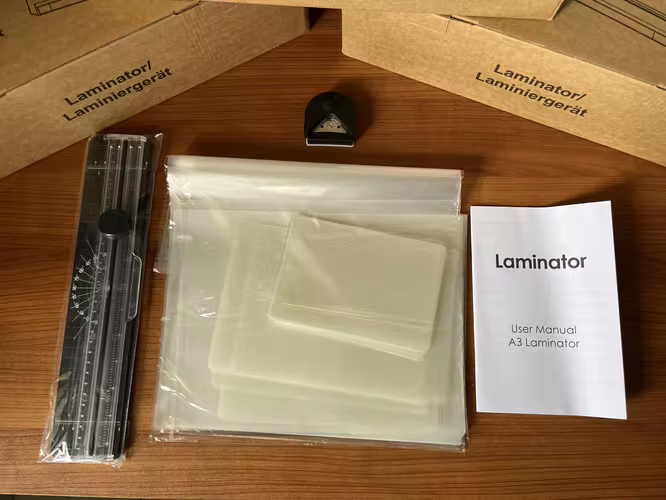 Emplasticadora Térmica de Documentos A3-13 pulgadas, Lámina caliente-frío, Incluye kit y 50 láminas