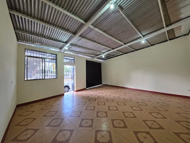 EG Venta de casa en Masaya - Imagen 11