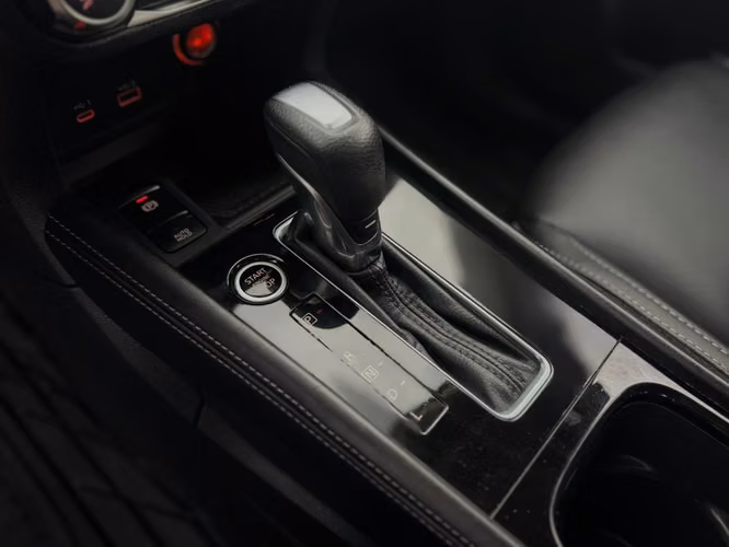 NISSAN KICKS SV 2023 || AUTOMATICA - Imagen 9