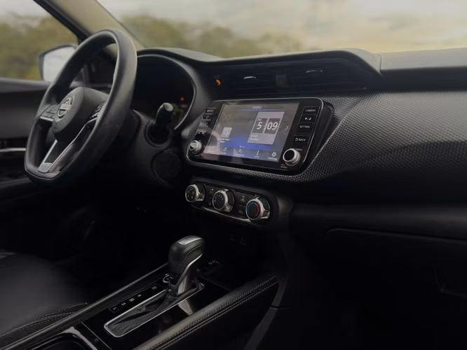 NISSAN KICKS SV 2023 || AUTOMATICA - Imagen 11