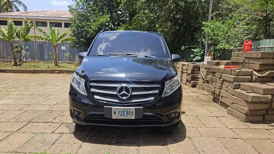 Mercedes-Benz Vito Tourer 2016 (7Plazas) – Impecable