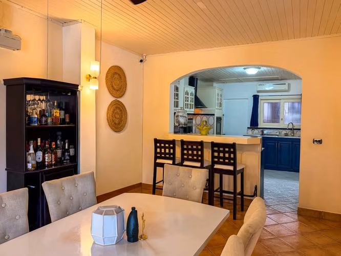 FP- Vendo casa en Reparto San Juan - Imagen 2