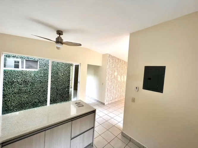 Rento Casa en Montecielo - VZ - Imagen 4