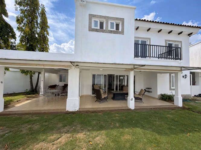SE RENTA CASA AMUEBLADA EN LAS COLINAS - Imagen 5