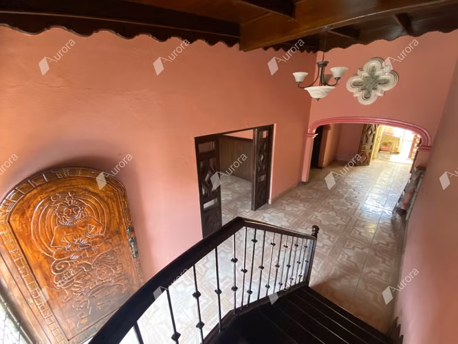City Center 3 Bedroom Home Steps from Leon Cathedral - Imagen 2
