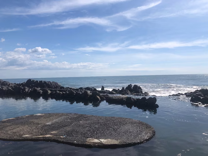 Al2628 Amazing Ocean front property situated on two plus acres at El Transito - Imagen 2