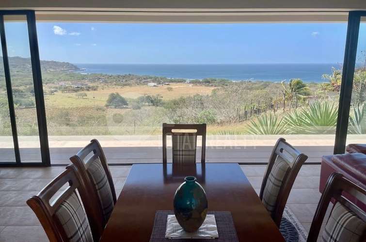 Casa en venta en Buena Onda Beach Resort, Tola