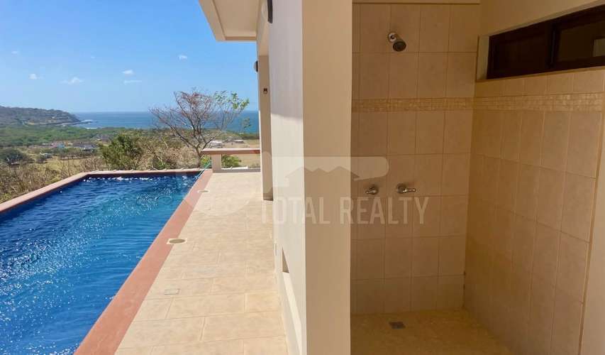 Casa en venta en Buena Onda Beach Resort, Tola