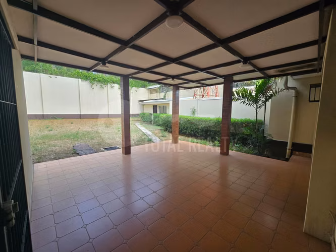 Casa en venta en Bolonia ideal para Comercio y Oficinas - Imagen 15