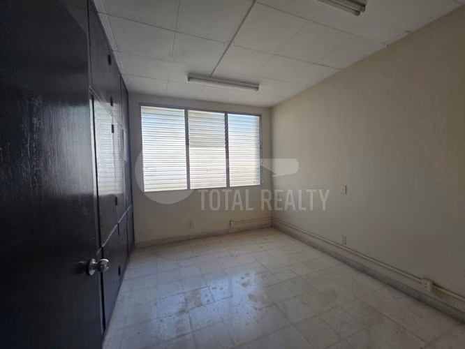 Casa en venta en Bolonia ideal para Comercio y Oficinas - Imagen 12