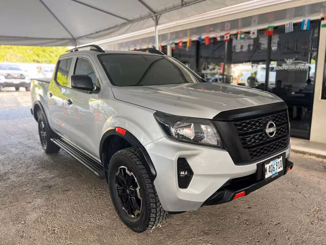 NISSAN NP300 FRONTIER AÑO 2025 - Imagen 2