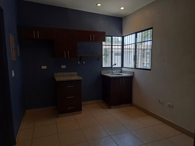 Casa en Venta Residencial Monte Clara. - Imagen 5