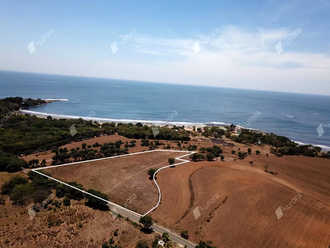 Aposentillo Surf Retreat   Ocean Breeze 5 Acre Sanctuary - Imagen 2