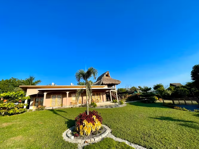 New modern home with ocean view - Imagen 4