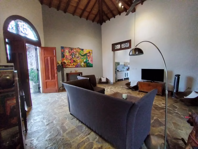 2 bedroom Villa in historic district - Imagen 2