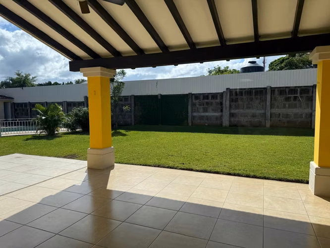 DG-Rento casa en Las Colinas