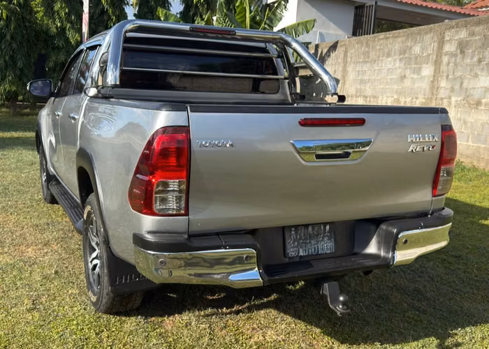 Toyota Hilux SR 2016 - Imagen 4