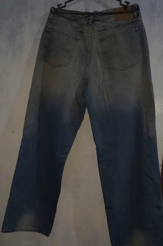 Pantalones tallas 32,34 y36 excelente estado 10/10