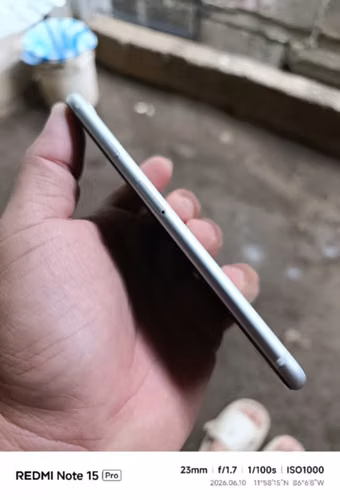 Vendo iPhone SE segunda generación de 128, en perfecto estado, libre de todo pero no de red, cover y cargador en Masaya - Imagen 5