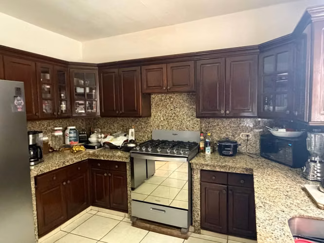 Residencia en Venta en Altos de las Cumbres | Piscina | US$430,000 - Imagen 12