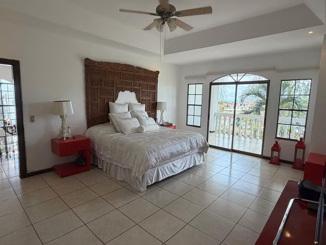 Residencia en Venta en Altos de las Cumbres | Piscina | US$430,000 - Imagen 9