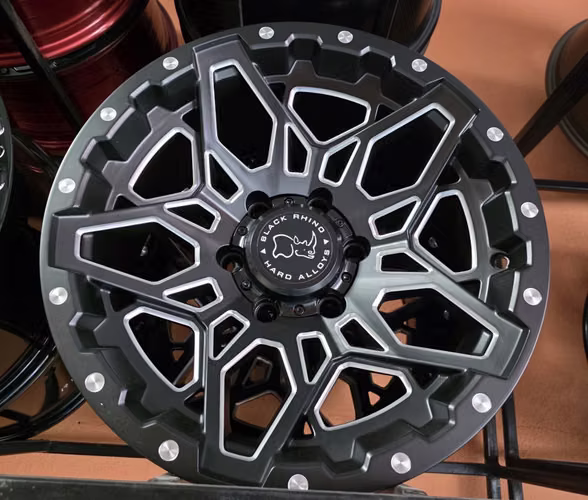 Rines para camionetas 17x9 Deluxe 2026
