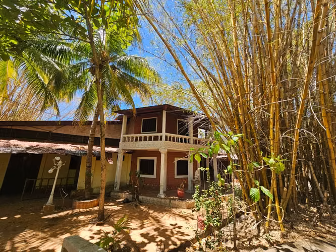 QUINTA EN VENTA, C. MASAYA-GRANADA