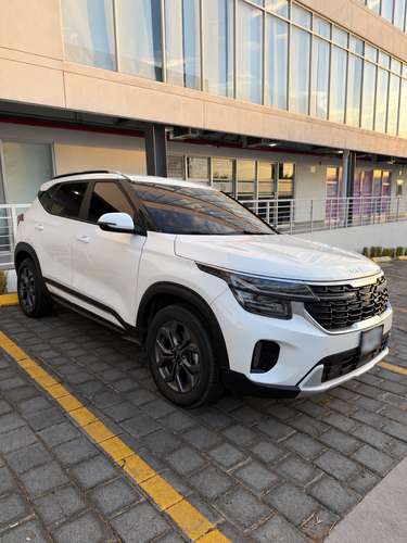 KIA SELTOS 2024, Única Dueña, Garantía de fábrica y Todos los Mantenimientos en KIPESA (Comprobado)