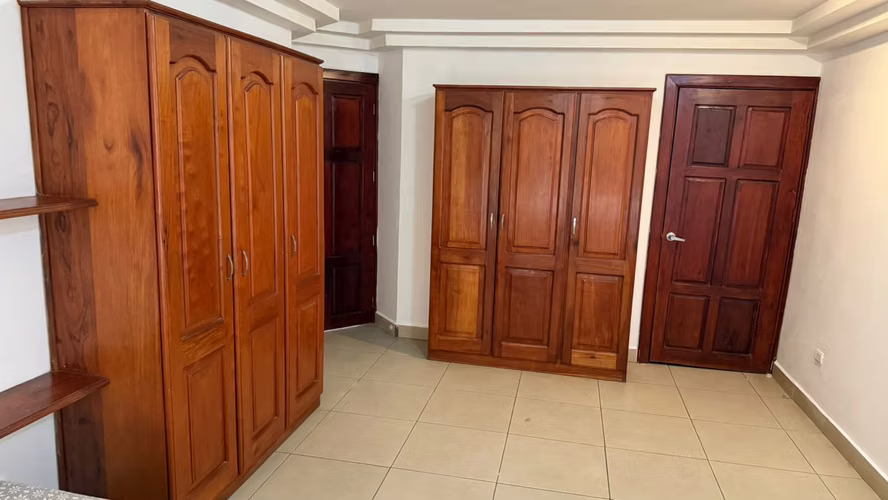 ¡Se renta! apartamento amueblado en sector Lomas del Valle - Imagen 6