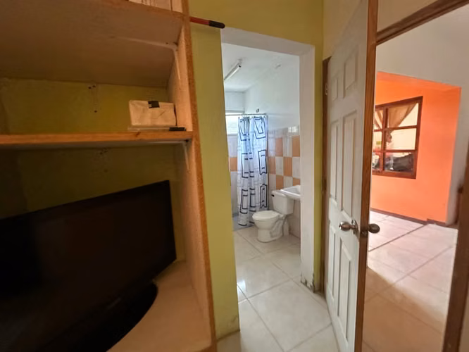 Casa en venta con piscina en Carretera a Veracruz Dentro de residencial  - Imagen 7