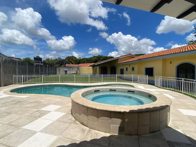 Casa Grande en Renta con Piscina en Las Colinas – Managua - Imagen 13
