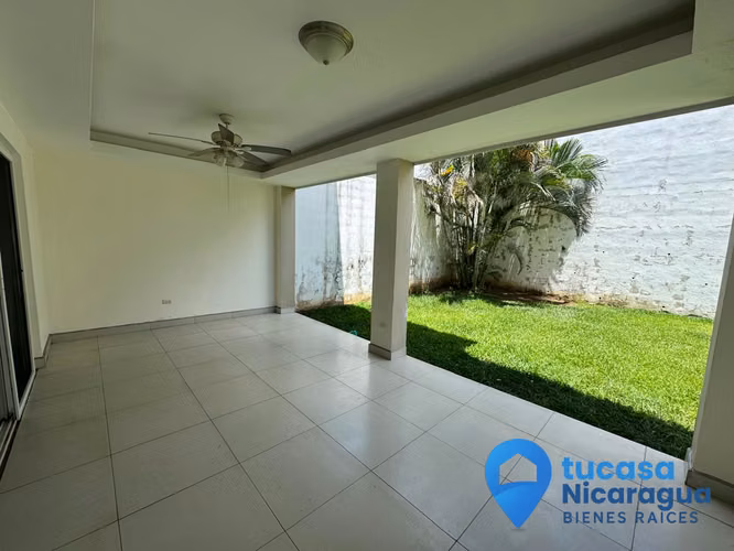 Casa en Renta en Santo Domingo – Condominio Privado con Piscina - Imagen 10
