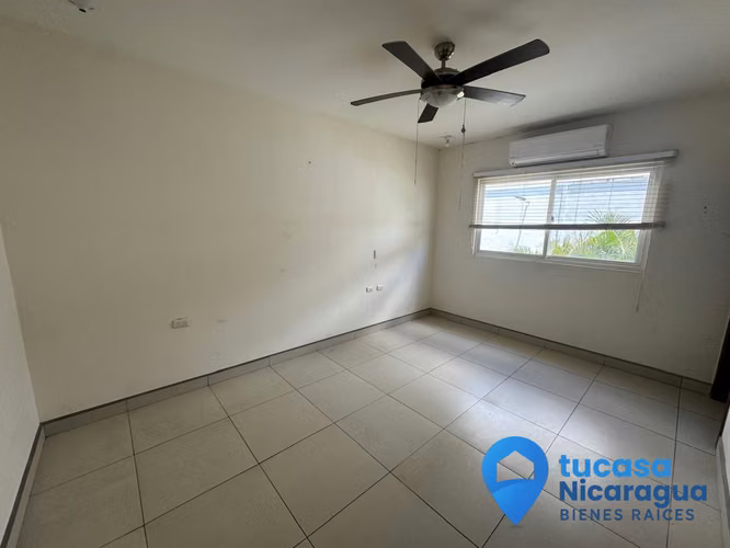 Casa en Renta en Santo Domingo – Condominio Privado con Piscina - Imagen 12