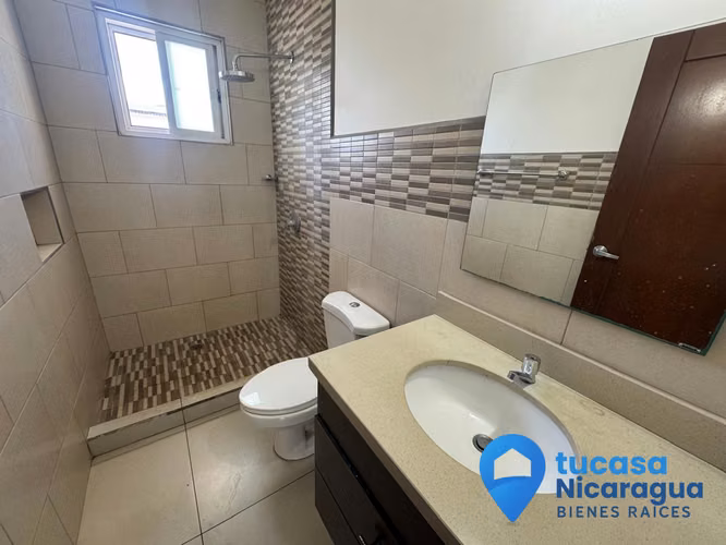 Casa en Renta en Santo Domingo – Condominio Privado con Piscina - Imagen 13