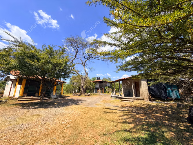 Coastal Farm with Strong Development Potential in Jiquilillo, 6 Manzanas Steps from the Beach - Imagen 2