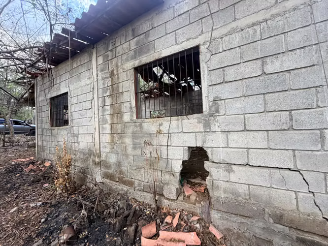 18K Beach Area Deal   Fixer Upper Lot Just Blocks from Poneloya Beach - Imagen 3