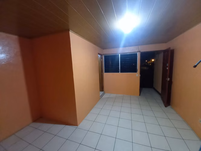 Se alquila habitación en Residencial Rubenia. - Imagen 2
