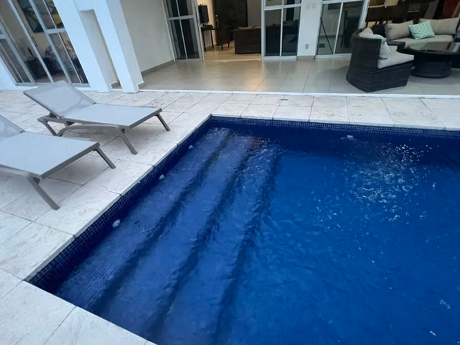 EC- Casa vacacional con espectacular vista a la bahía de San Juan del Sur - Imagen 11