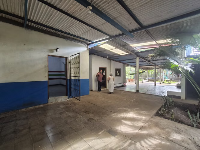 Venta  de Casa con precio de Oportunidad en Diriomo, carretera a Granada,  - Imagen 5