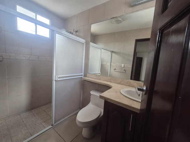 Renta Cómodo  Apartamento Amueblado cerca de Galerías! MP - Imagen 8