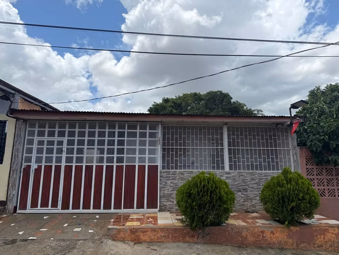 FP- Vendo propiedad en Barrio Santa Rosa - Imagen 6